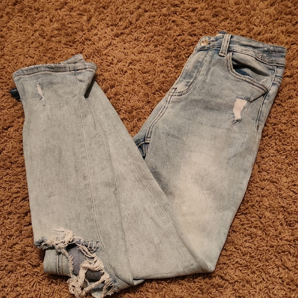 Altar'd State Light Wash Distressed Skinny Jeans Size 25